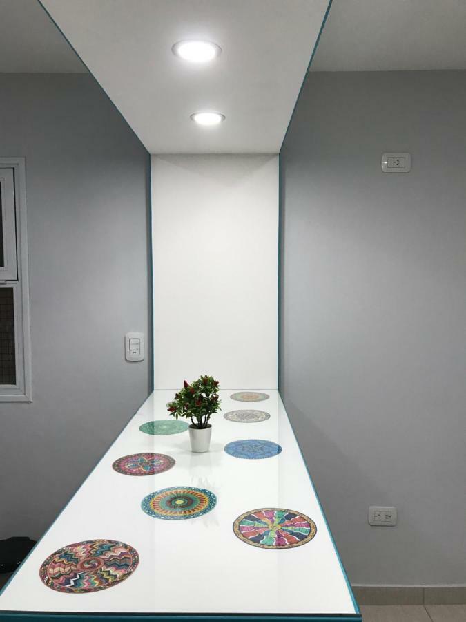 Platinum Apart Viedma Buitenkant foto
